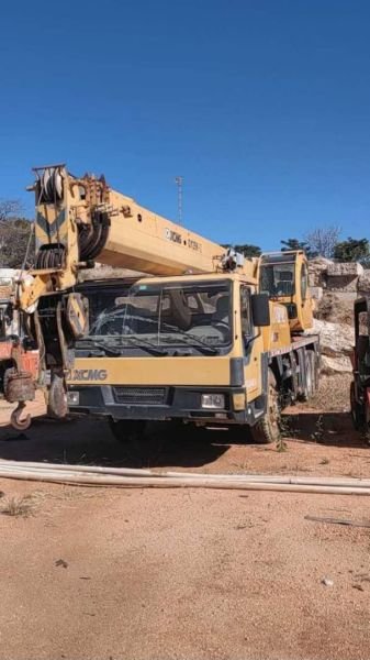 XCMG QY25K-II truck crane for sale
